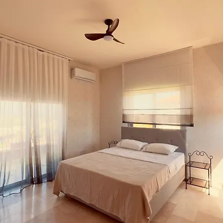 Palm House With Private Pool And Garden * Kokkini Trimithia
